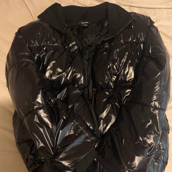 Ivy Park Puffer Jacket - Picture 2 of 7